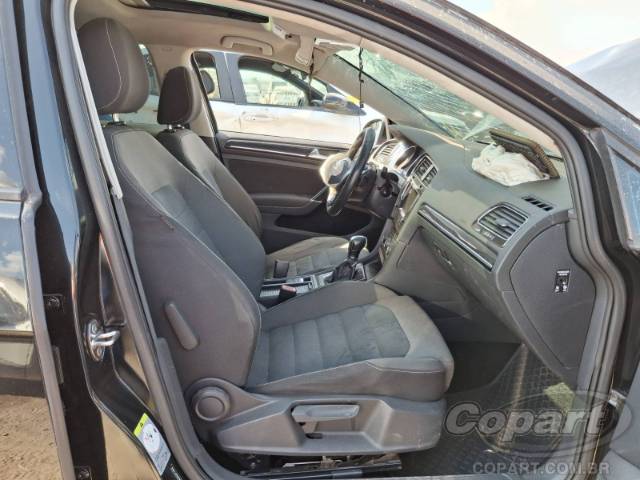 2014 VOLKSWAGEN GOLF 