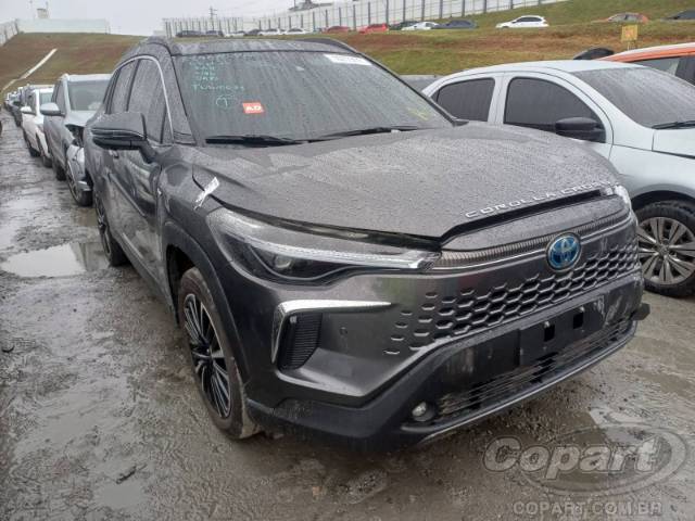 2026 TOYOTA COROLLA CROSS 