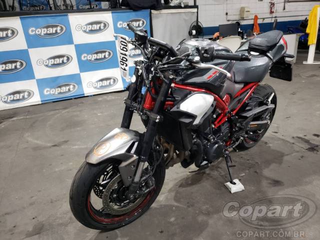 2026 KAWASAKI Z900 