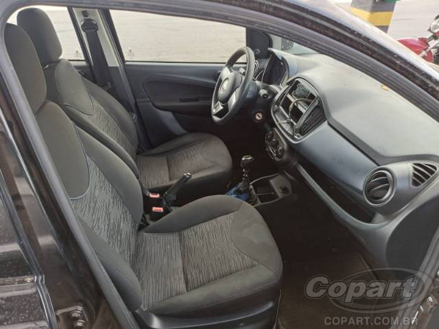 2019 FIAT UNO 