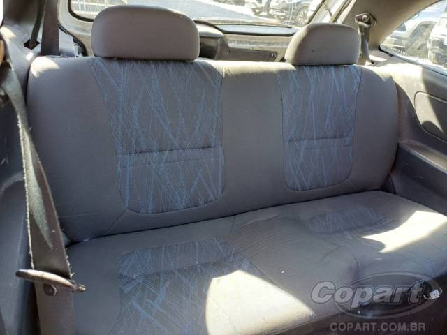 2004 CHEVROLET CELTA 