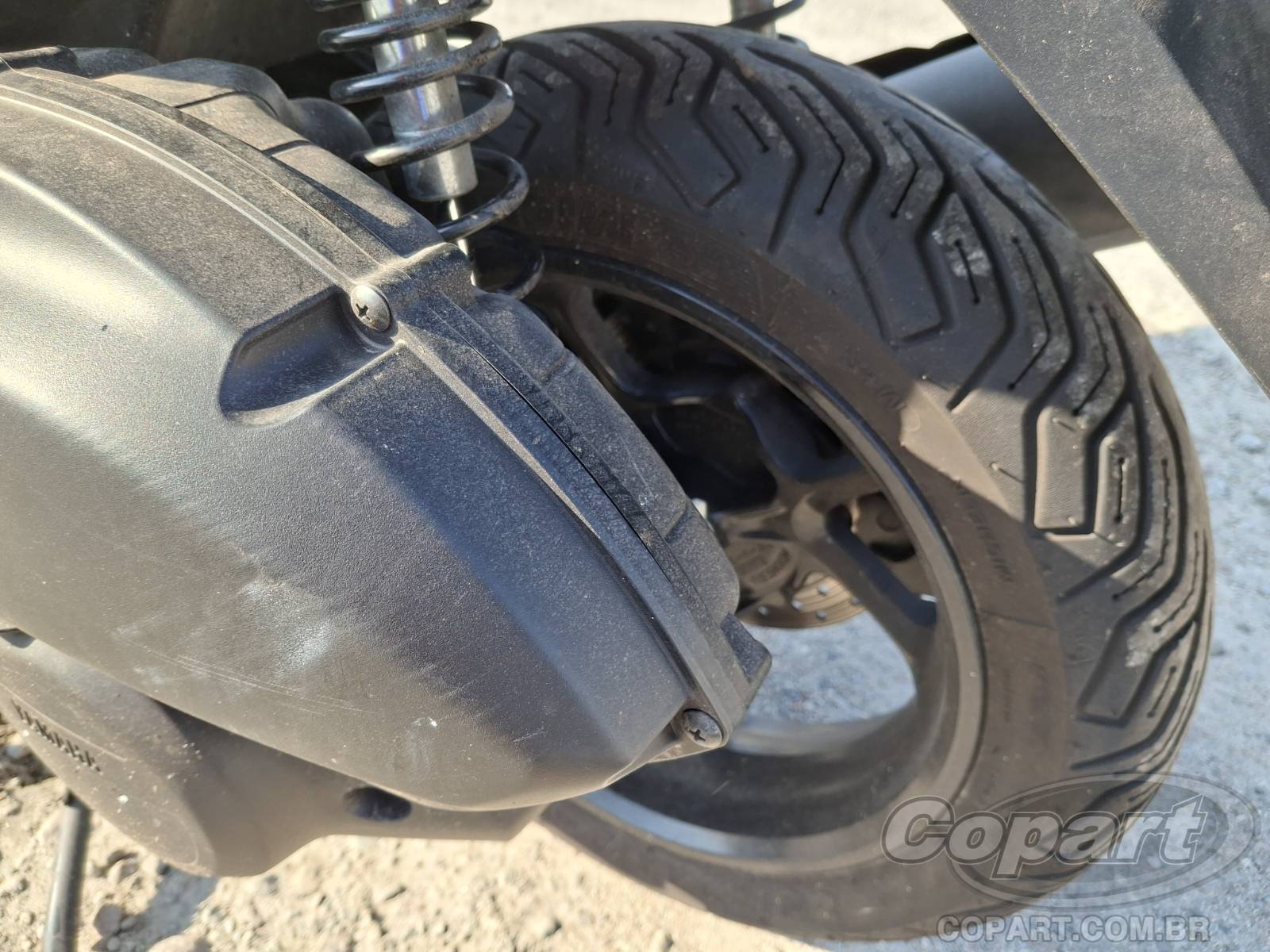 Foto 8 de 10: 2024 YAMAHA NMAX