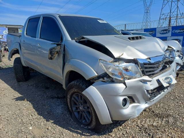 2014 TOYOTA HILUX CD 
