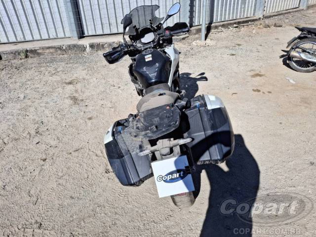 2025 KAWASAKI VERSYS 