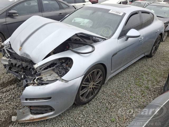 2016 PORSCHE PANAMERA 