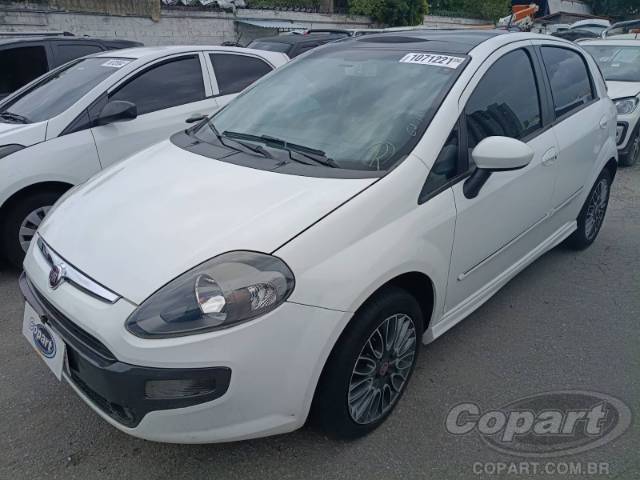 2013 FIAT PUNTO 