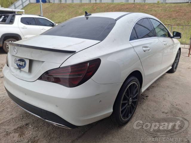 2017 MERCEDES BENZ CLASSE CLA 