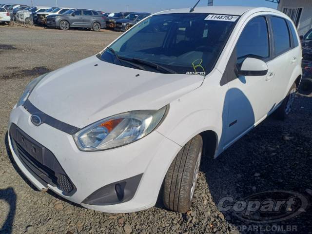 2013 FORD FIESTA 