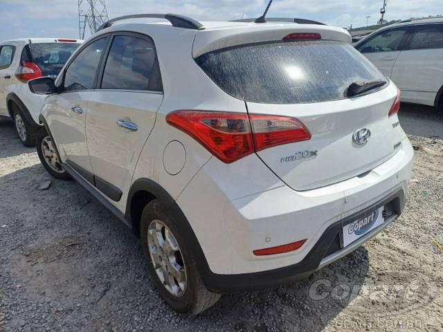2014 HYUNDAI HB20 