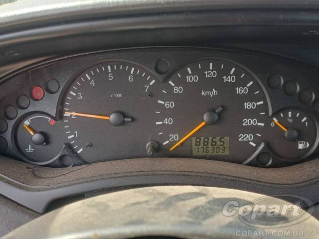 2003 FORD FOCUS 