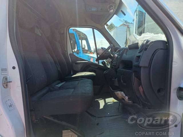 2023 RENAULT MASTER FURGAO 