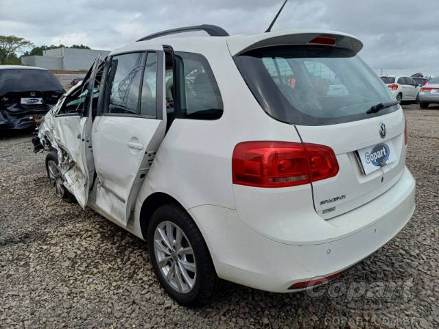 2013 VOLKSWAGEN SPACEFOX 