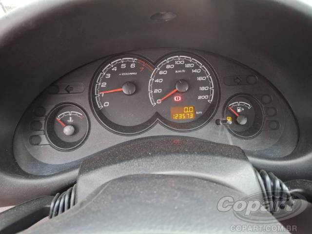 2013 CHEVROLET CLASSIC 