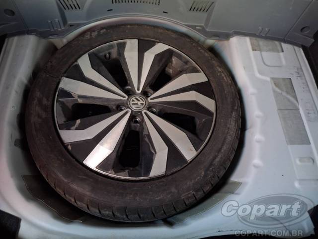 2021 VOLKSWAGEN T-CROSS 