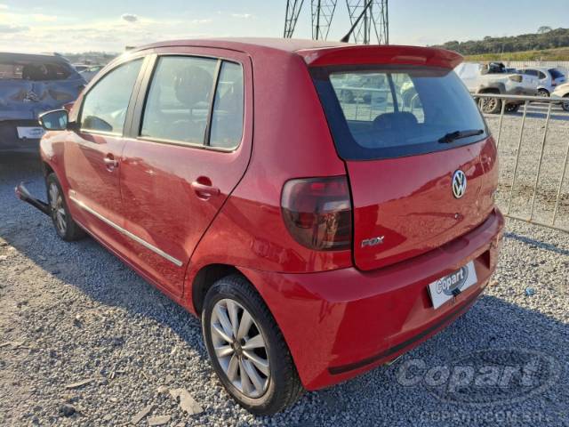 2011 VOLKSWAGEN FOX 