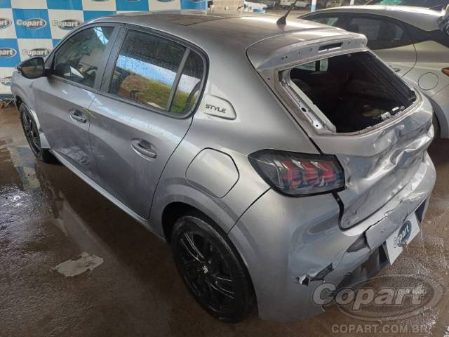 2023 PEUGEOT 208 