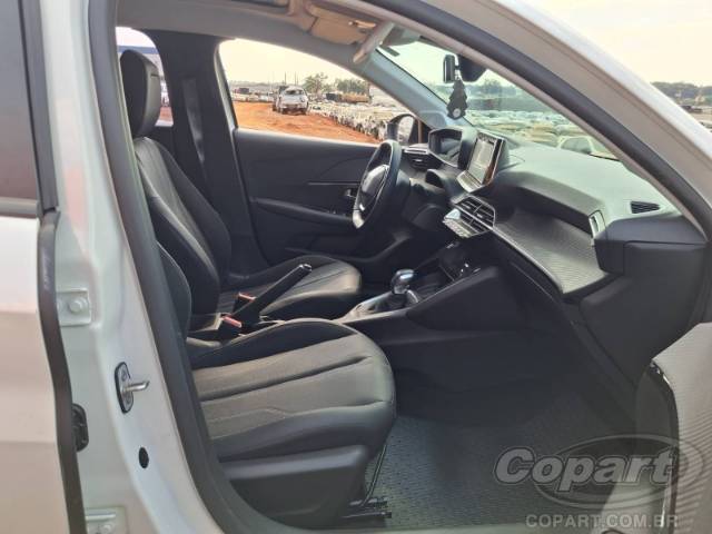 2023 PEUGEOT 208 