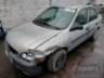 2001 CHEVROLET CORSA SEDAN 