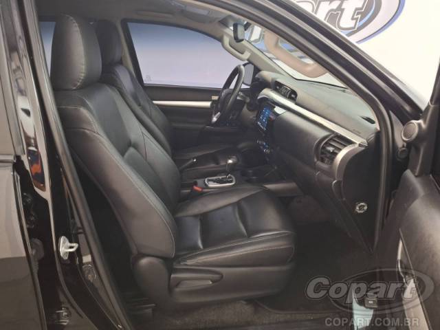 2024 TOYOTA HILUX CD 