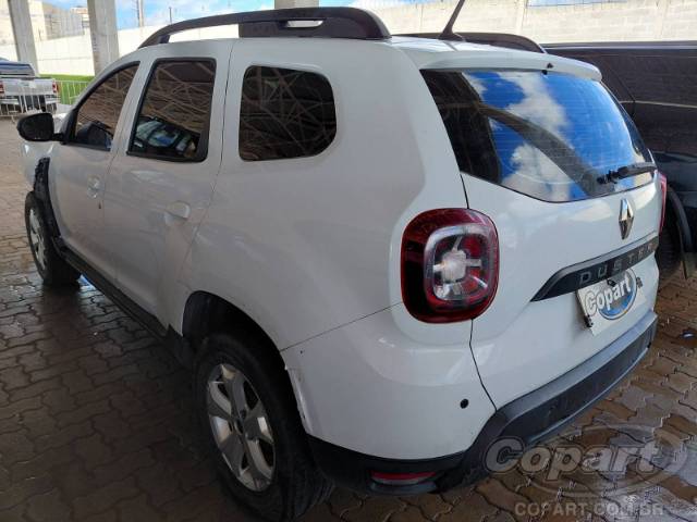 2021 RENAULT DUSTER 