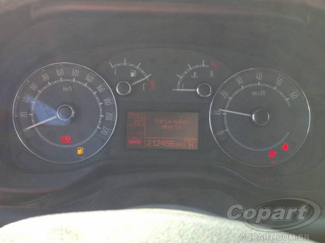 2011 FIAT LINEA 