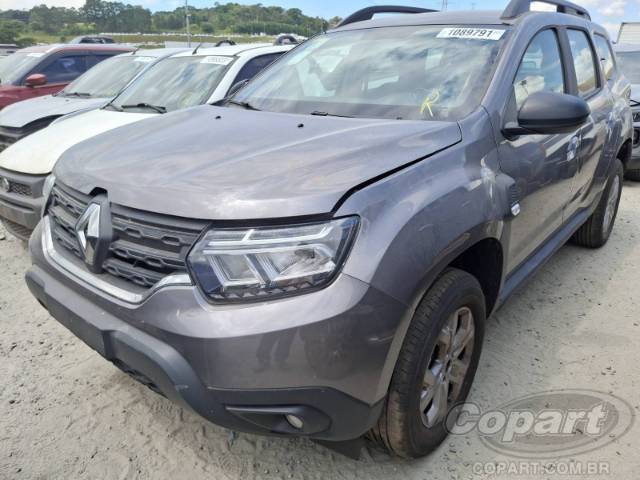 2026 RENAULT DUSTER 