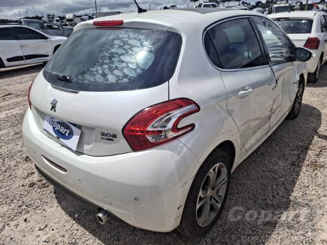 2015 PEUGEOT 208 