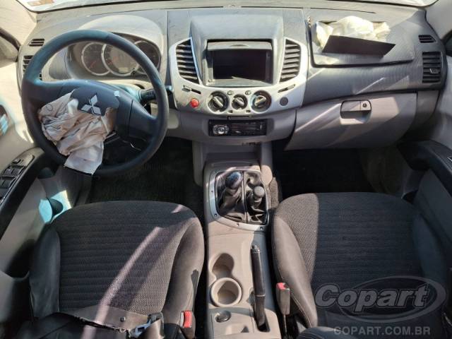 2014 MITSUBISHI L200 TRITON 