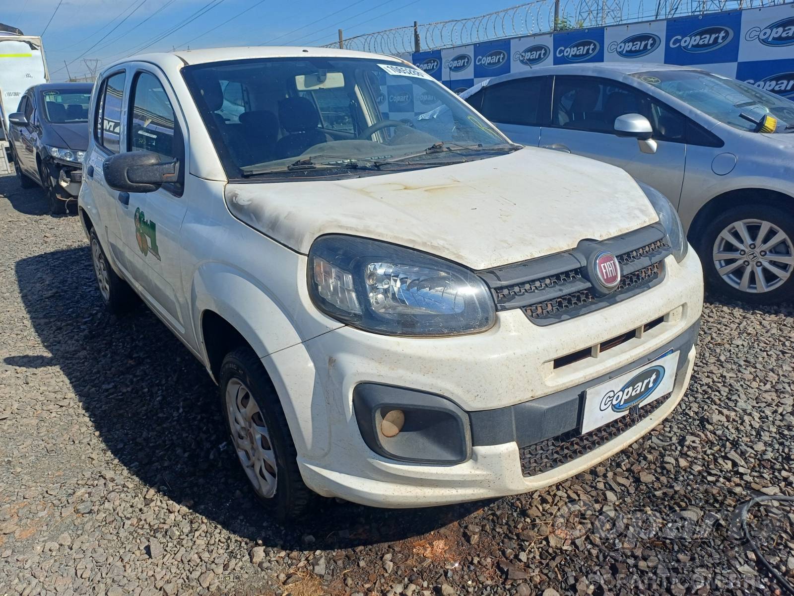 Veículo Fiat Uno Fiat Uno Attractive 1.0 Evo 2021 2021 em leilão