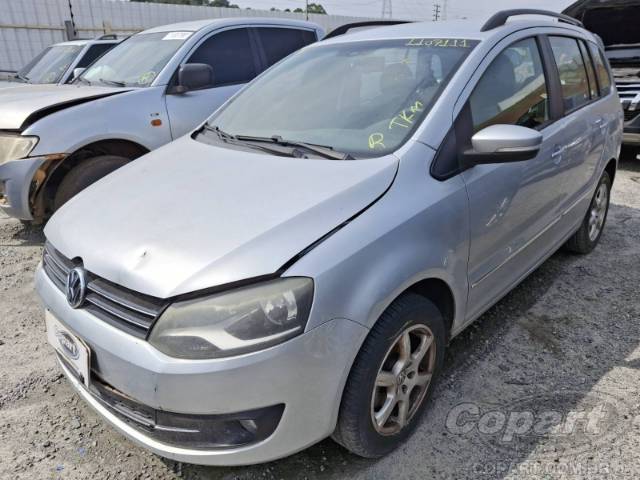 2013 VOLKSWAGEN SPACEFOX 