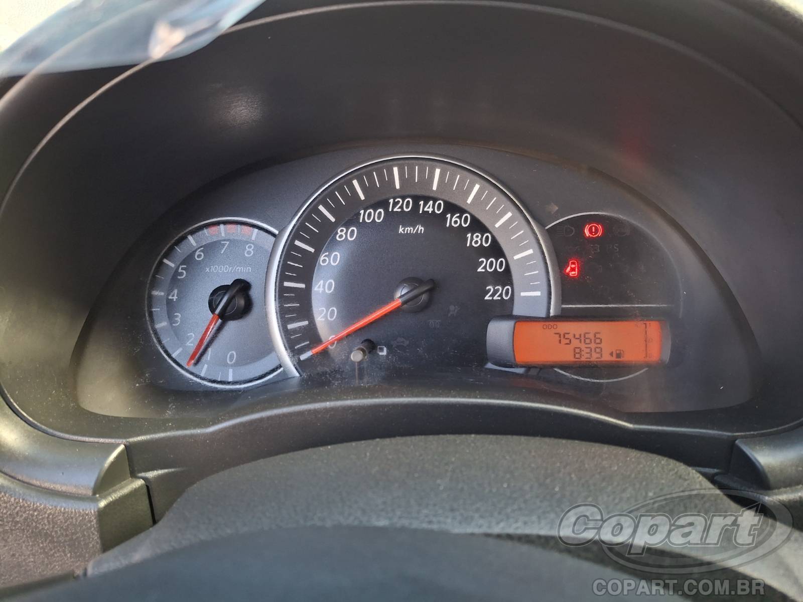 2015 NISSAN MARCH — foto 8 de 11