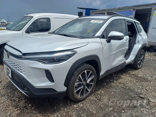 2026 TOYOTA COROLLA CROSS 