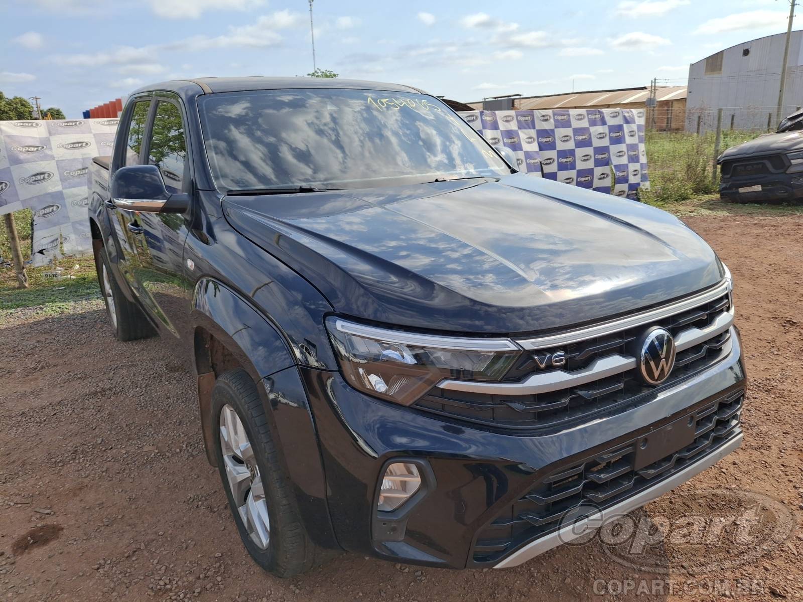 Veículo VOLKSWAGEN Volkswagen VOLKSWAGEN AMAROK 3.0 V6 TDI TURBO 2025 em leilão