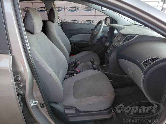 2016 HYUNDAI HB20S 
