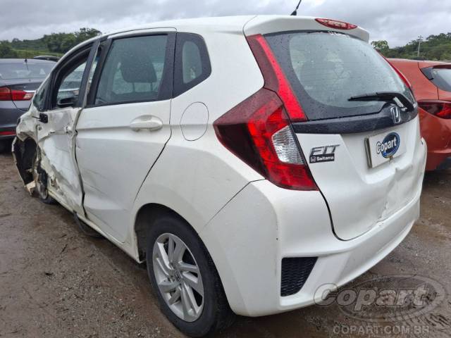 2016 HONDA FIT 