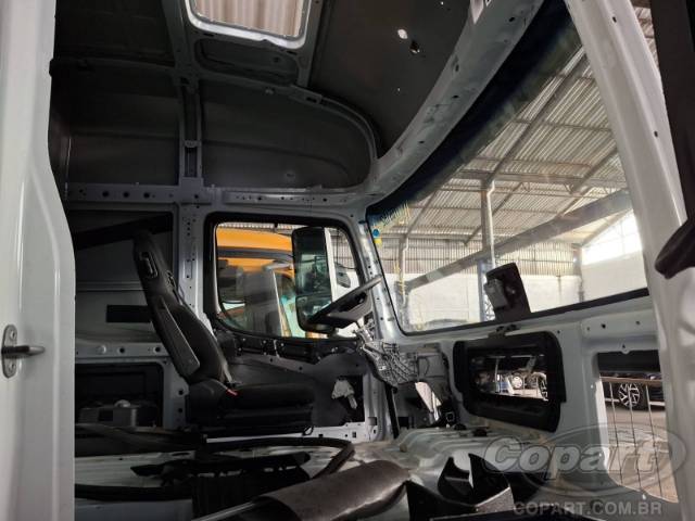 0 MERCEDES BENZ CABINE 