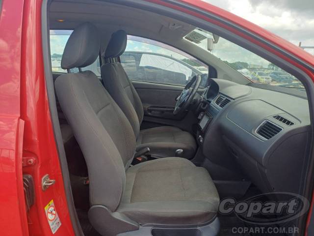 2011 VOLKSWAGEN FOX 