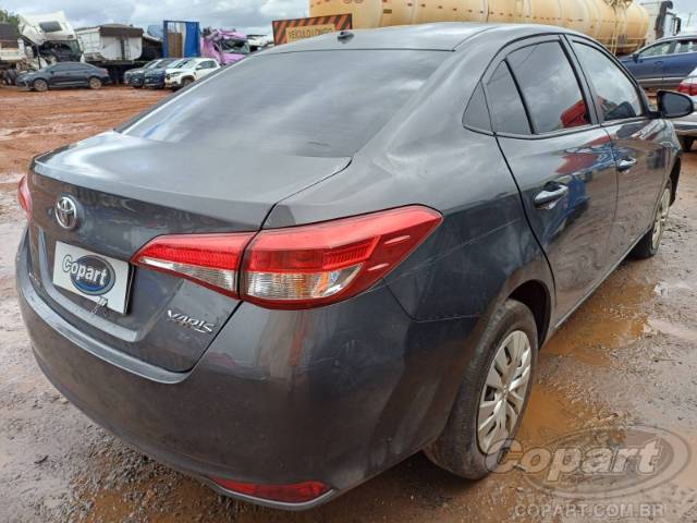 2023 TOYOTA YARIS SEDA 