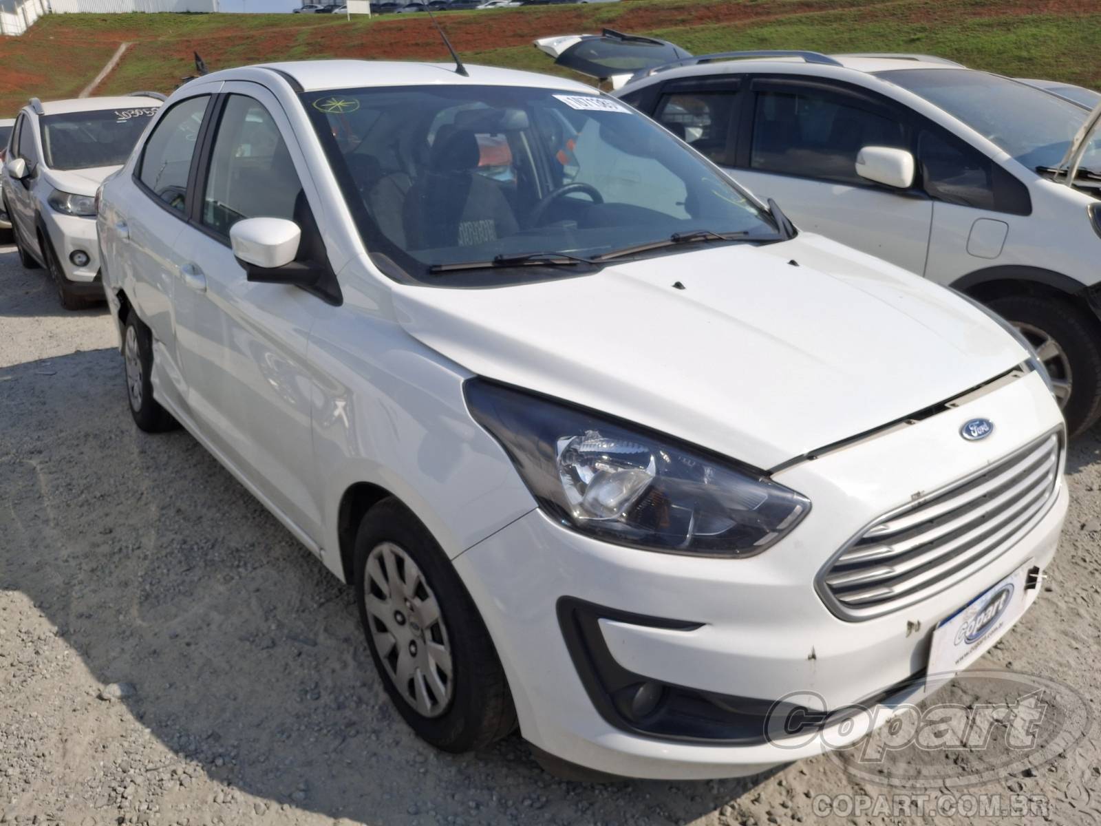 FORD KA SEDAN 2021