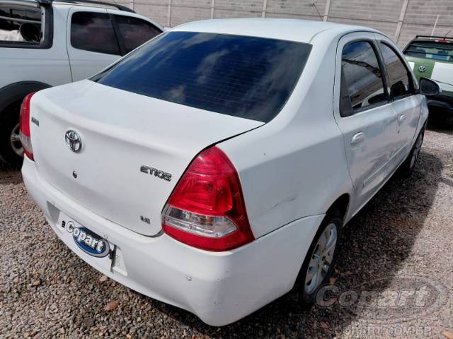 2014 TOYOTA ETIOS SEDA 