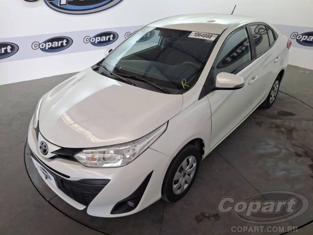 2020 TOYOTA YARIS SEDA 