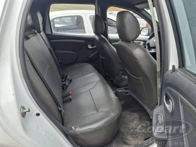 2019 RENAULT DUSTER OROCH 
