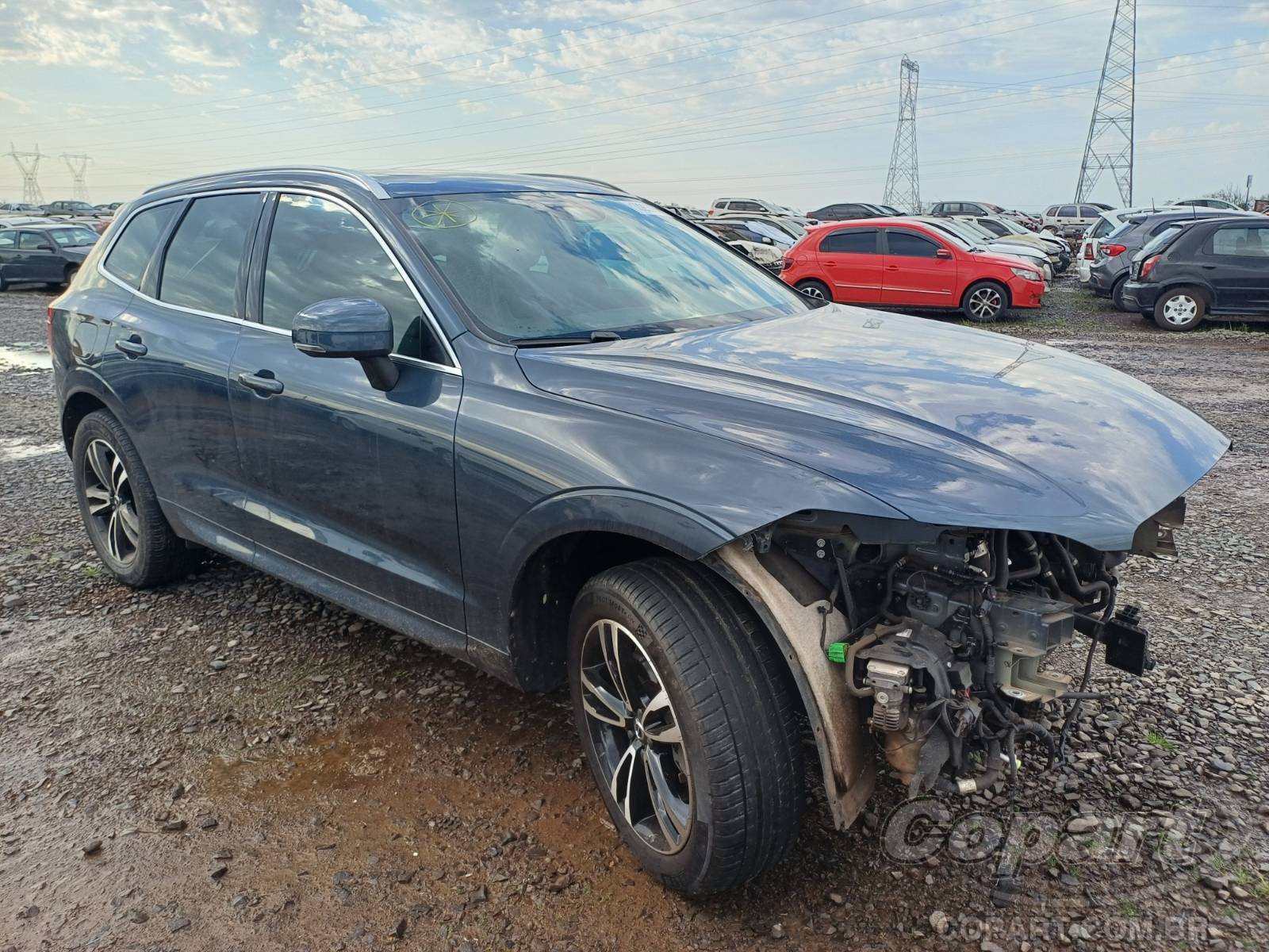 Veículo Volvo XC60 VOLVO XC60 D5 Momentum AWD 2.0 Drive-e Turbo 2018 2019 em leilão