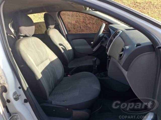 2016 RENAULT LOGAN 