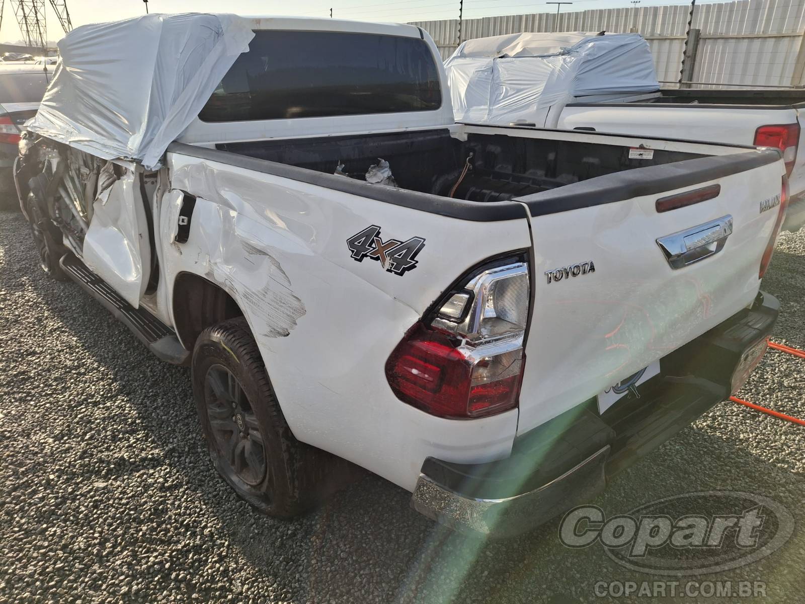 Foto 3: 2026 TOYOTA HILUX CD