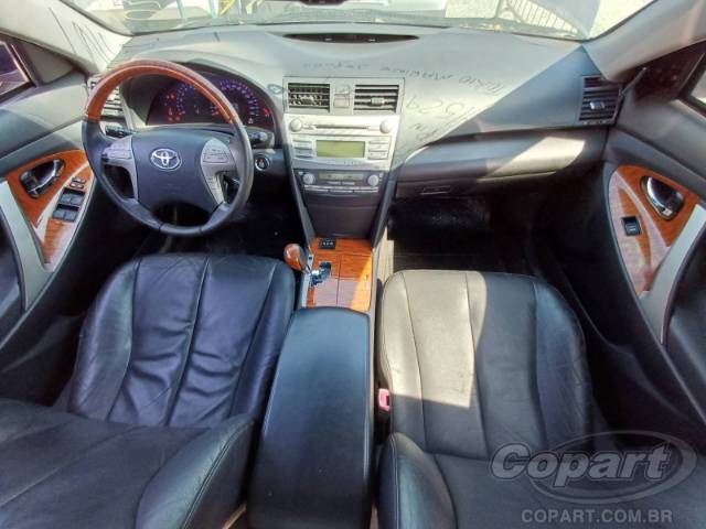 2011 TOYOTA CAMRY 