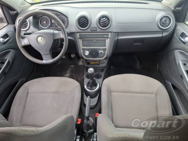 2010 VOLKSWAGEN VOYAGE 