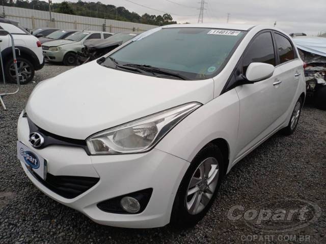 2015 HYUNDAI HB20 