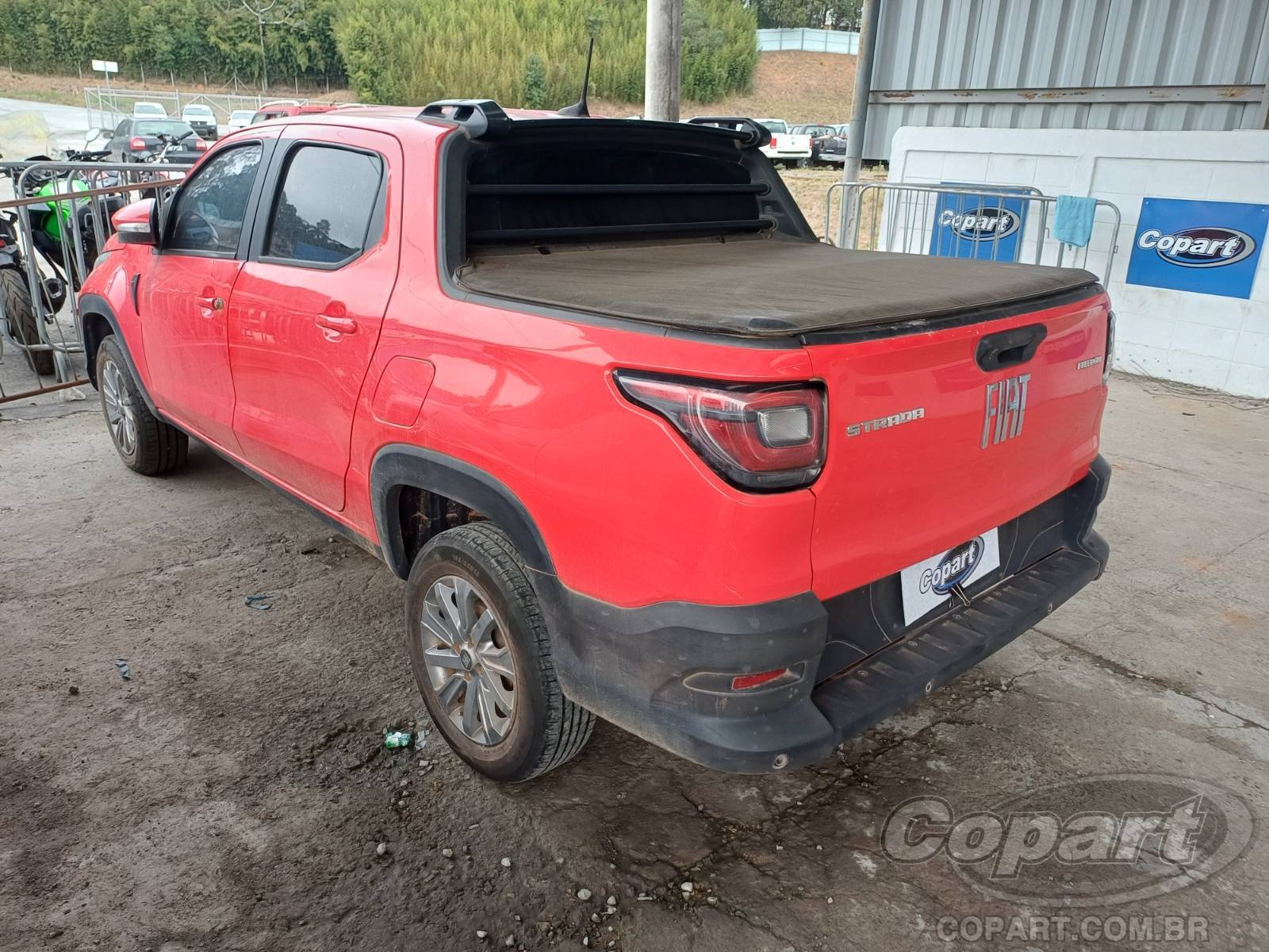 Foto 3: 2021 FIAT STRADA CD