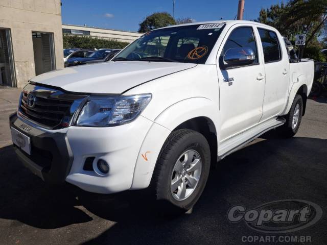 2015 TOYOTA HILUX CD 